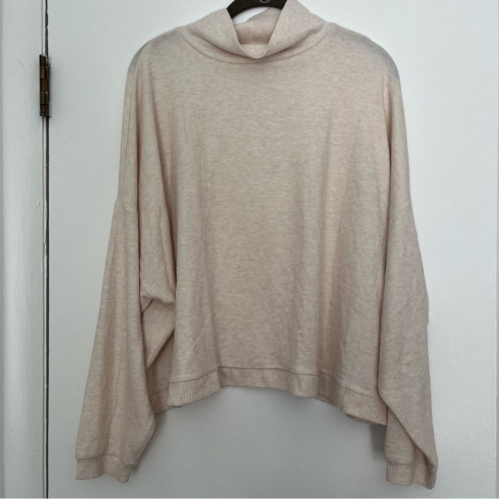 Lucky Brand Cloud Soft women’s sweater Large NWT
